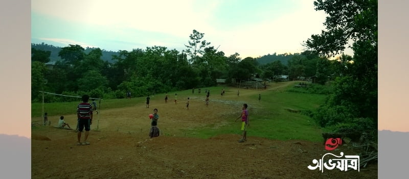 বান্দরবানের তিনাপ সাইতার ঝর্ণা