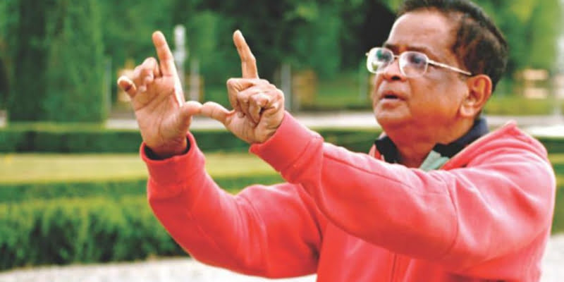 জনপ্রিয় লেখক হুমায়ূন আহমেদ জনপ্রিয় লেখক হুমায়ূন আহমেদ