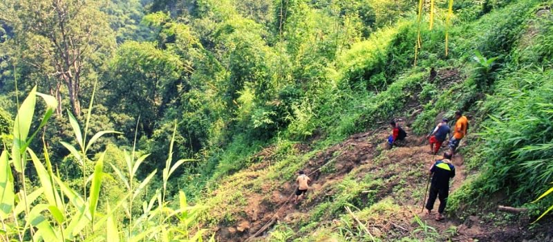 বান্দরবানের আমিয়াখুম ভ্রমণ বান্দরবানের আমিয়াখুম ভ্রমণ